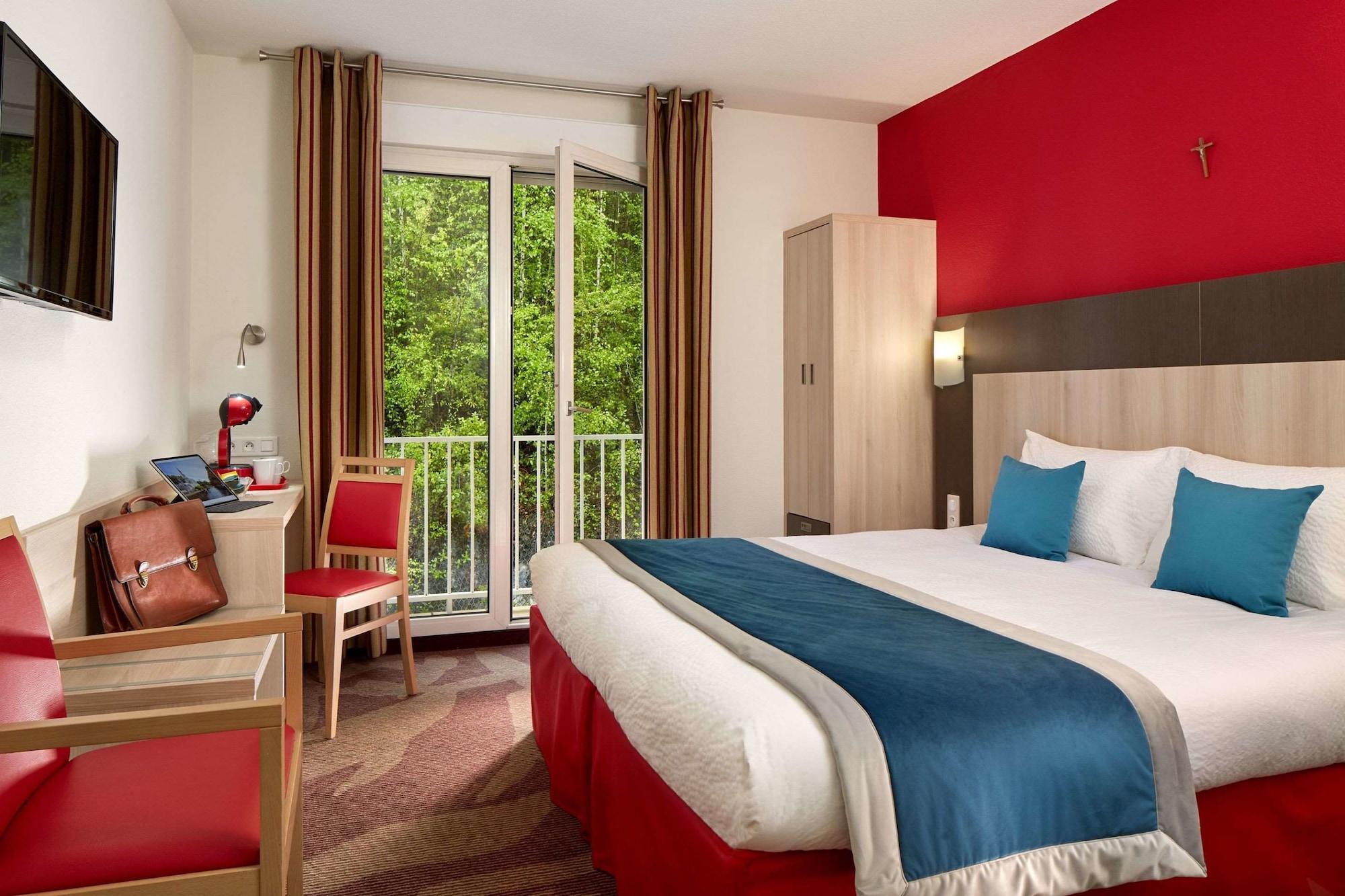Hotel Roissy Lourdes Exterior photo