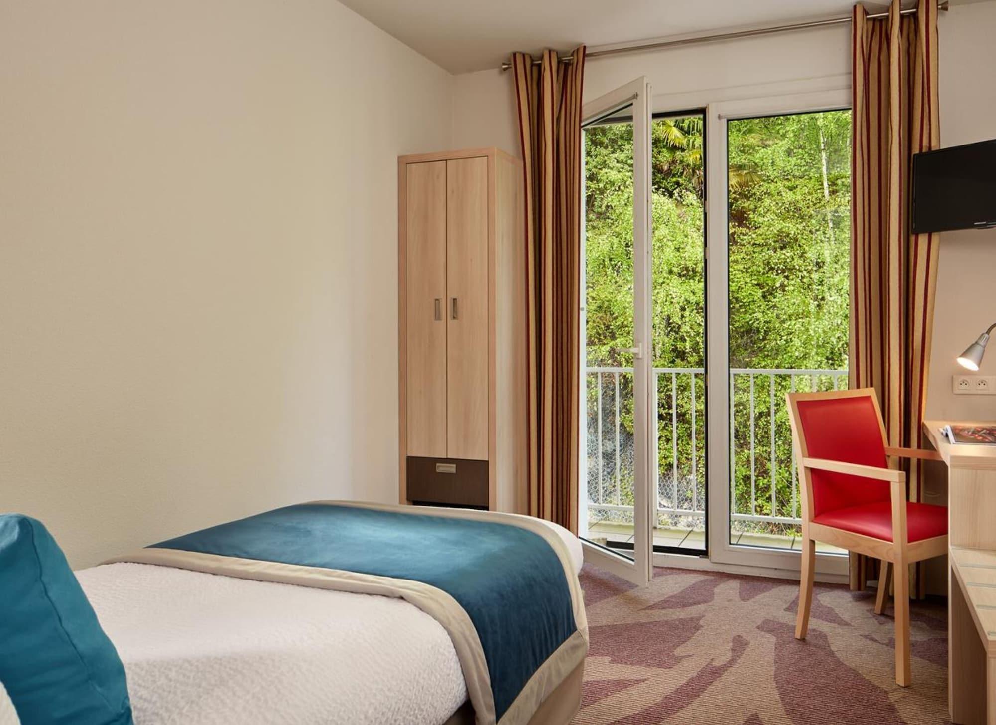 Hotel Roissy Lourdes Exterior photo
