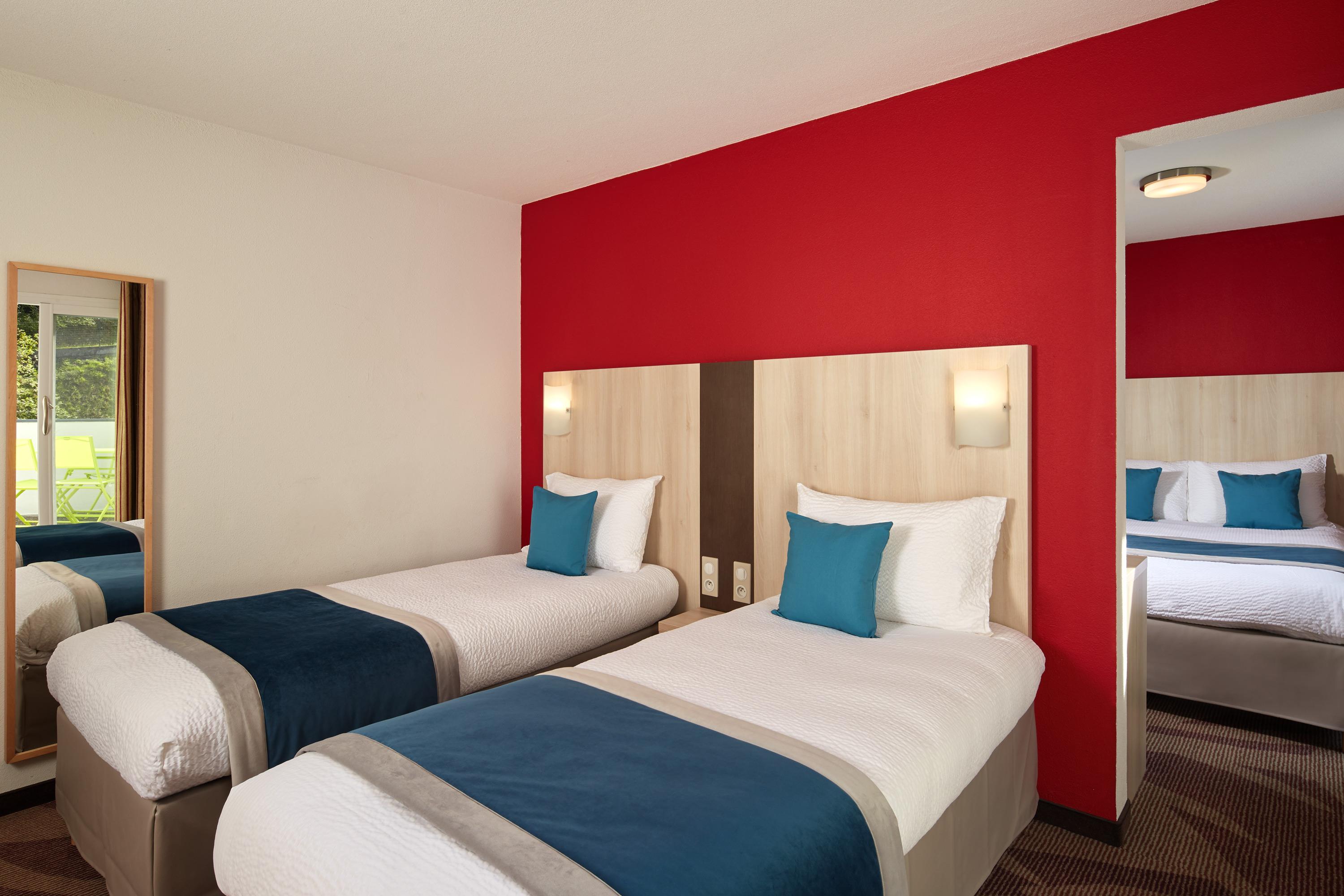 Hotel Roissy Lourdes Exterior photo