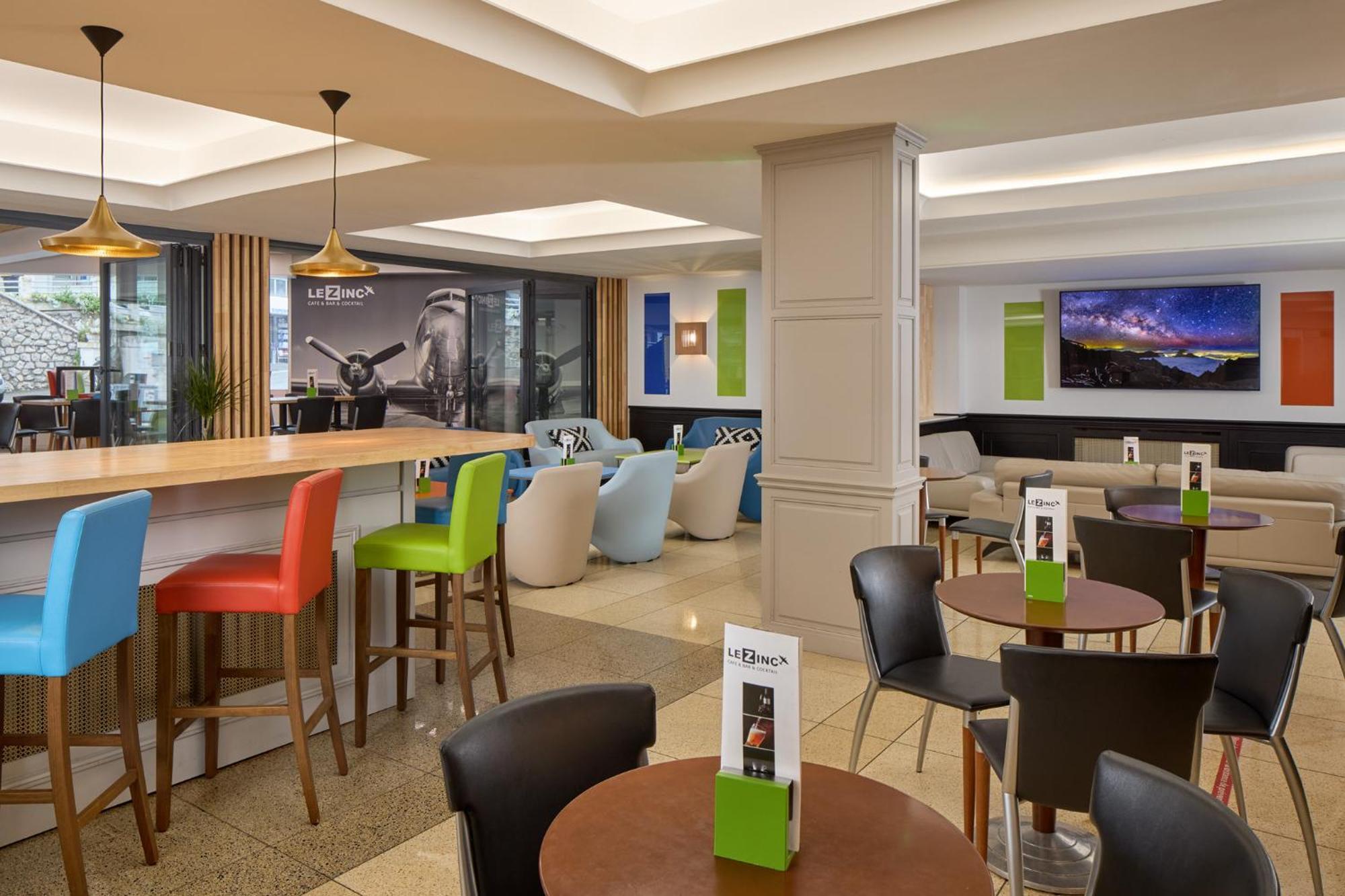 Hotel Roissy Lourdes Exterior photo